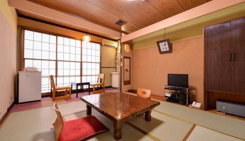 Triple Room with Shared Toilet