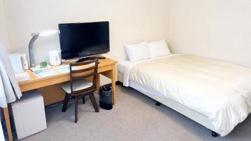 Double Room with Small Double Bed - Non-Smoking