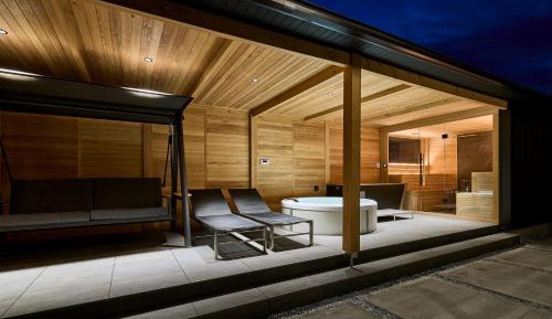 Deluxe Villa