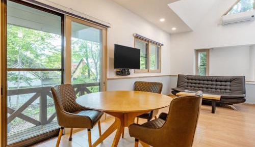 Top Grade Small Cottage Non-Smoking
