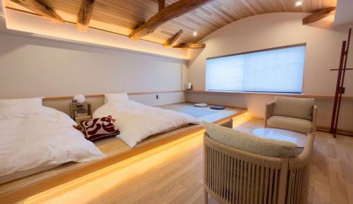 Japanese-Style Room