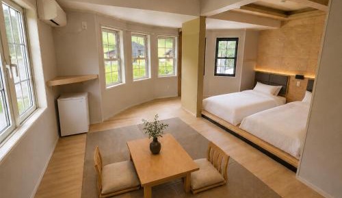 Deluxe Family Room