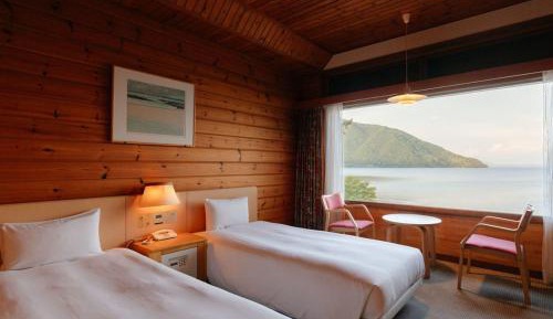 Twin Room with Lake View