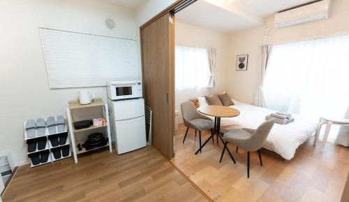 Two-Bedroom Deluxe Apartment with Balcony