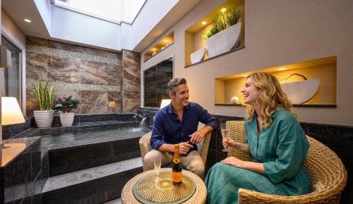 King Room with Spa Bath