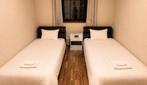 Twin Room with Shared Bathroom