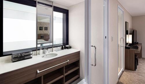 Superior Triple Room with Extra Bed - Non Smoking