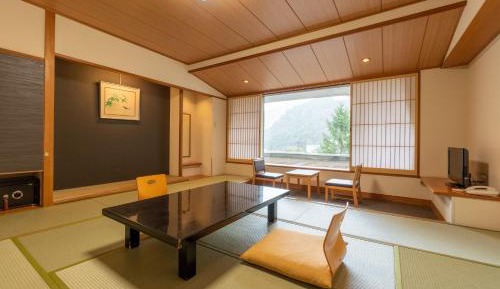 Standard Japanese-Style-Room 42 sqm - Indoor Bath - Non-Smoking