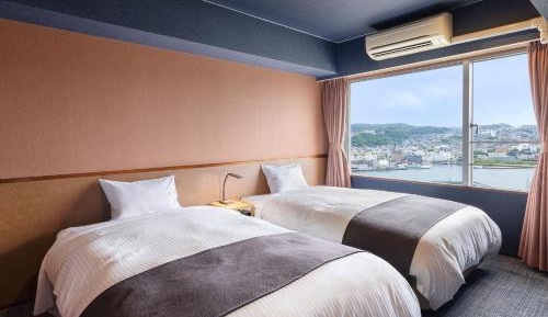 Superior Japanese-Western-Style-Room 60 square yards & Living Room (Top Floor) - Indoor Bath - Non-Smoking