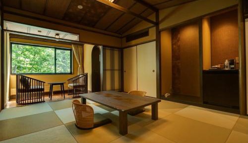 Japanese-Style Room