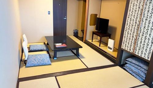 Economy Twin Room