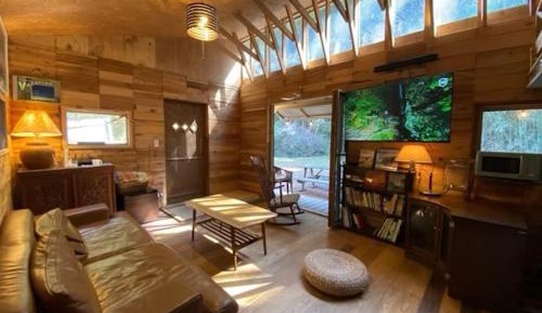 Bungalow