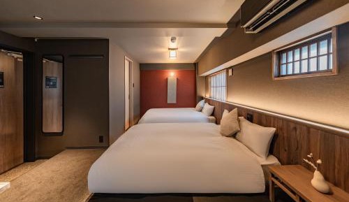 Standard Family Room