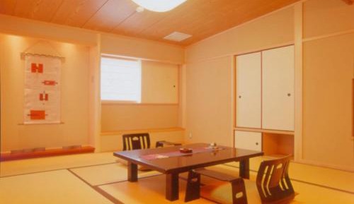 Japanese-Style Room