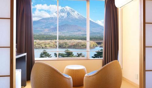 Twin Room with View