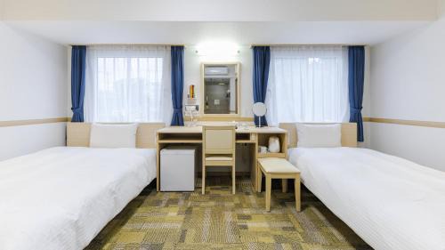 Accessible Twin Room - Non-Smoking       
