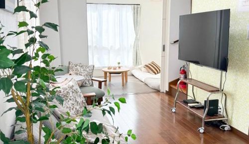 Four-Bedroom Luxury Apartment