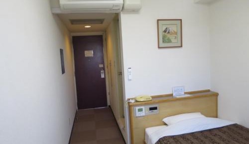 Single Room - Non-Smoking