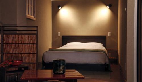 Japanese-Style Room