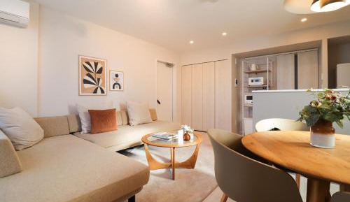One-Bedroom Apartment - Non-Smoking