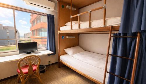 Twin Room with Bunk Beds and Shared Bathroom