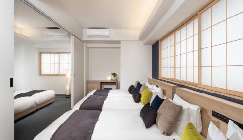Superior One-Bedroom Apartment (6 Single-Beds)