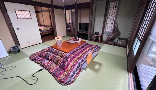Double or Twin Room with Bathroom