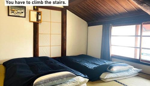 Twin Room with Shared Bathroom