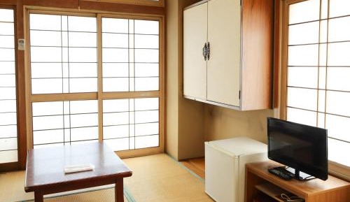 Japanese-Style Room