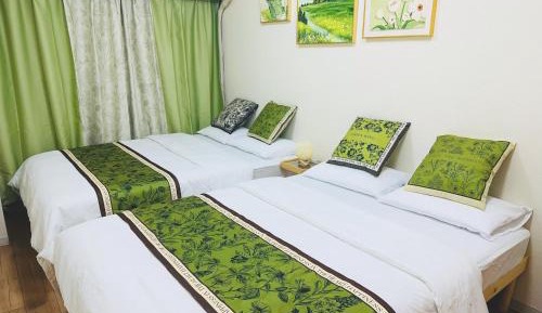 Premium Quadruple Room