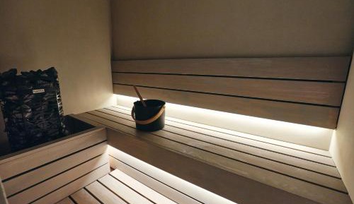 Suite with Sauna