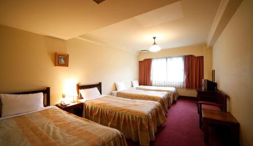Quadruple Room - Non-Smoking