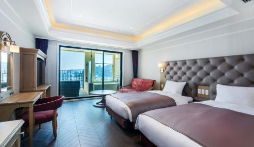 Sky Twin Room with Open Air Hot Spring Bath - East Tower