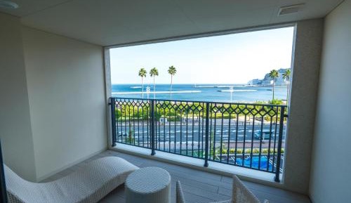 Double Room with Shower - Central Tower