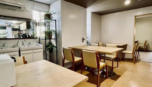 Economy Triple Room