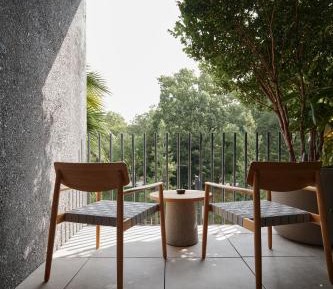 Standard Double Room with Balcony and Park View