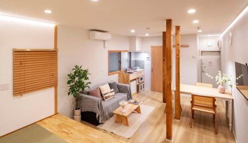 One-Bedroom Family Apartment