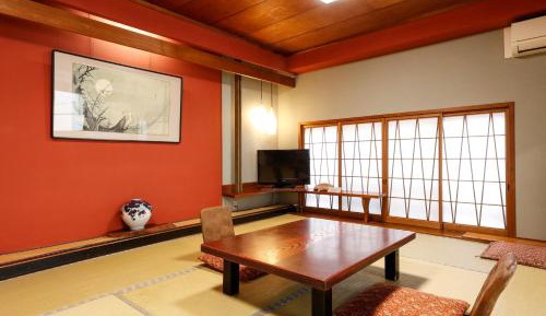 Japanese-Style Quadruple Room
