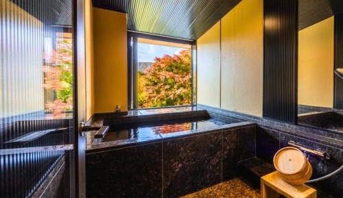 Junior Suite with Garden View