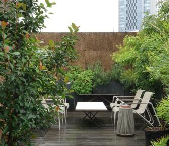 Apartment with Garden View