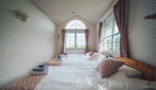 Standard Triple Room with Sea View