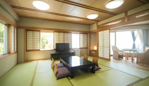 [Japanese style juinor suit] private terrace with open-air bath - Non-Smoking