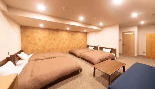 Superior Room holds 4 people(No View) - Shared Bathroom - Non-Smoking