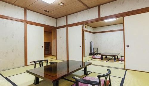 Japanese-Style Deluxe Room with Mountain View