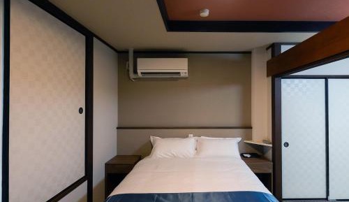 Japanese-Style Quadruple Room
