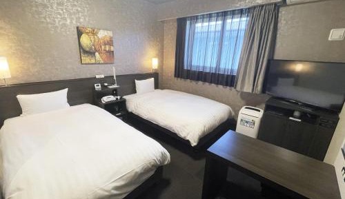 Twin Room - Non-Smoking