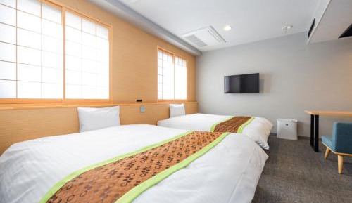 Superior Queen Room with Two Queen Beds