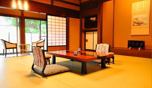 Japanese-Style Room with Hot Spring Bath (18 Tatami)【竹亭】	