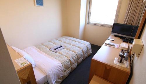 Single Room with Bathroom - New Building - Non-Smoking