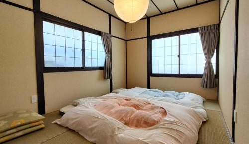 Twin Room with Shared Bathroom